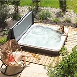 Chez Nerthe- 5-sterne-haus Mit Privatem Jacuzzi By Interhome Prázdninový dům *