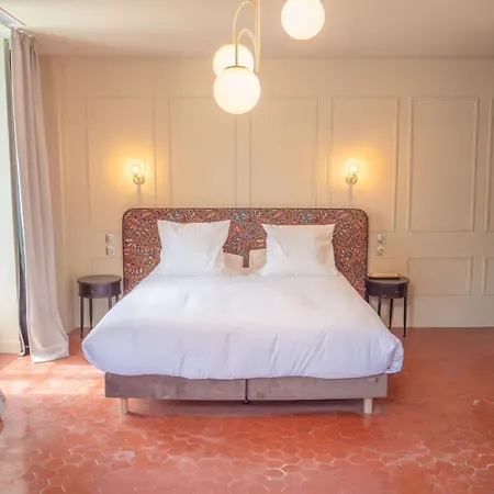 Chez Nerthe- 5-sterne-haus Mit Privatem Jacuzzi By Interhome Дом отдыха